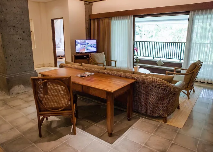 Visesa And Ubud